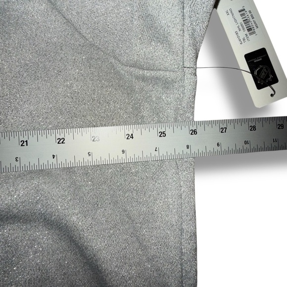 NWT G-III 4HER by Carl Banks - Tampa Bay "LIGHTNING" Stadium Only Sweater XXL - Picture 12 of 16